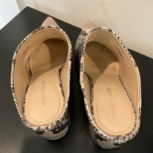 Marc Fisher Ragni Embossed Snakeskin Block Heeled Mules - Picture 4 of 6